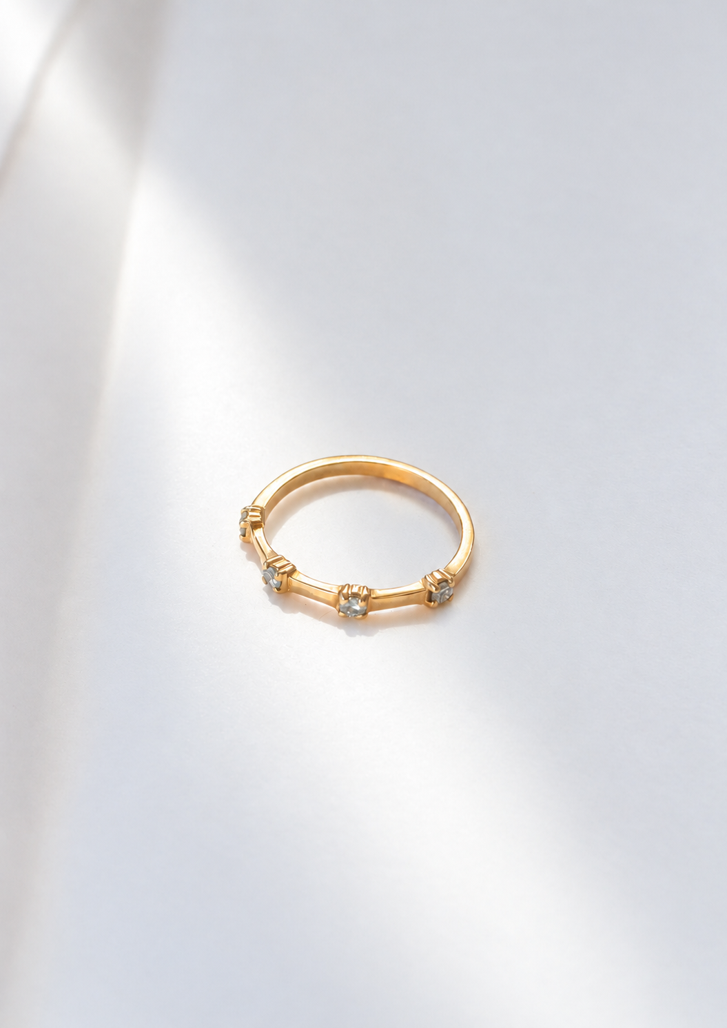 THE SEAL OF LOVE DIAMOND RING - Silver