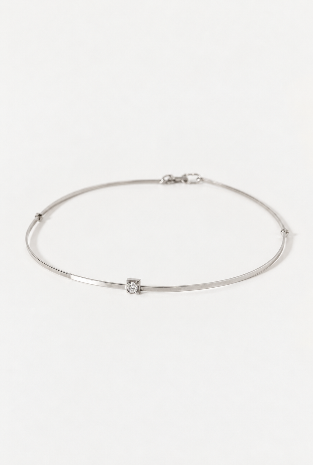 THE GARMET OF DESIRE CHOKER SILVER