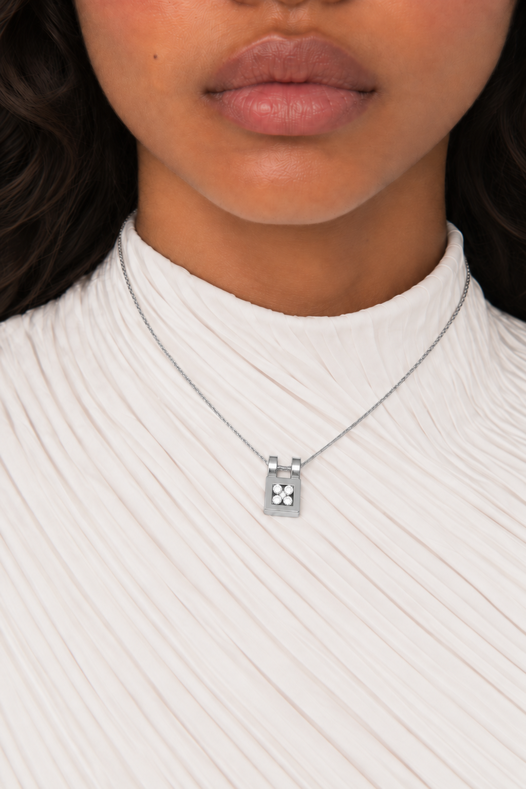 THE FAMILY DIAMOND PENDANT SILVER