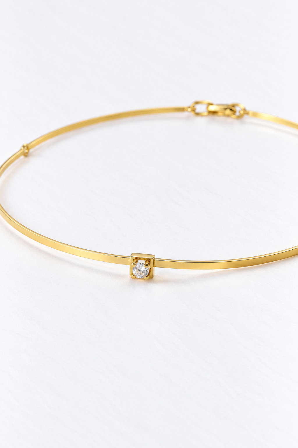 THE GARMET OF DESIRE CHOKER