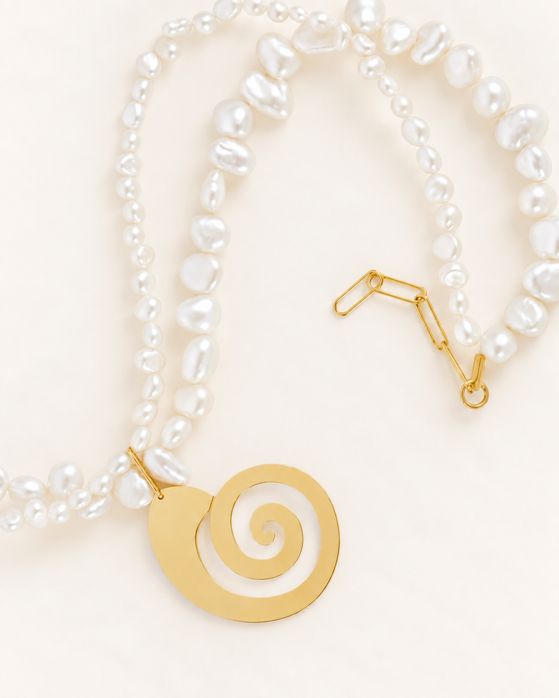 ISIS NECKLACE