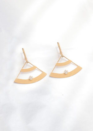 MOM'S DIAMOND EARRINGS - Gold