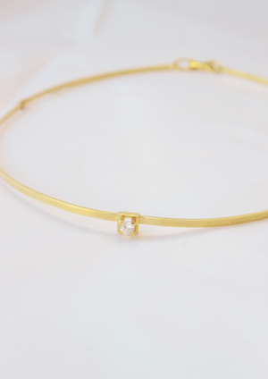 THE GARMET OF DESIRE CHOKER - Gold