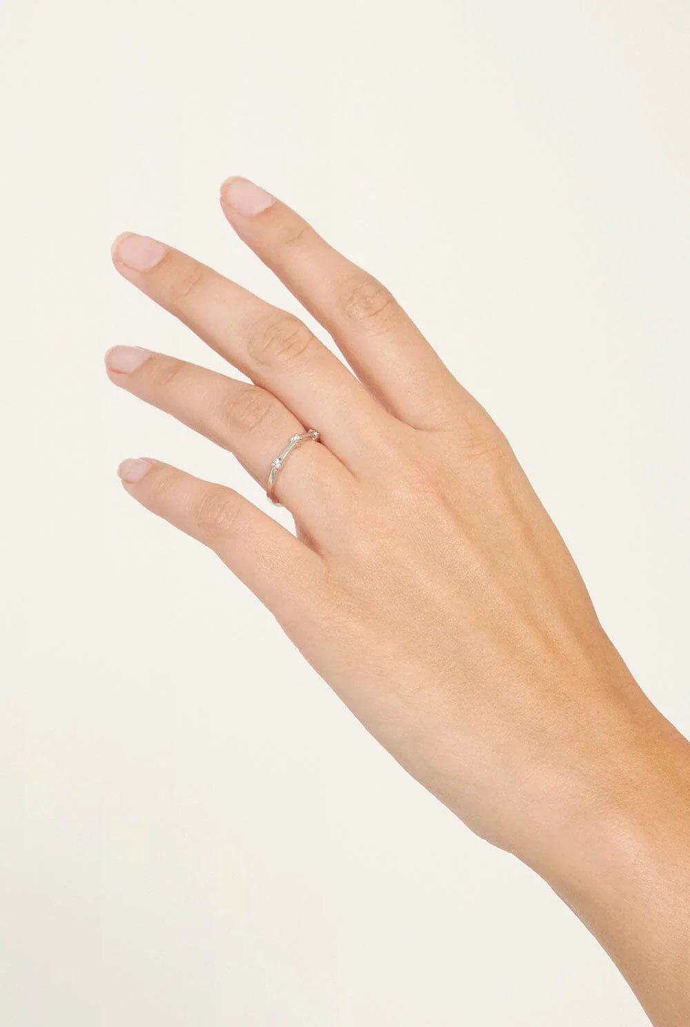 THE SEAL OF LOVE DIAMOND RING - Silver